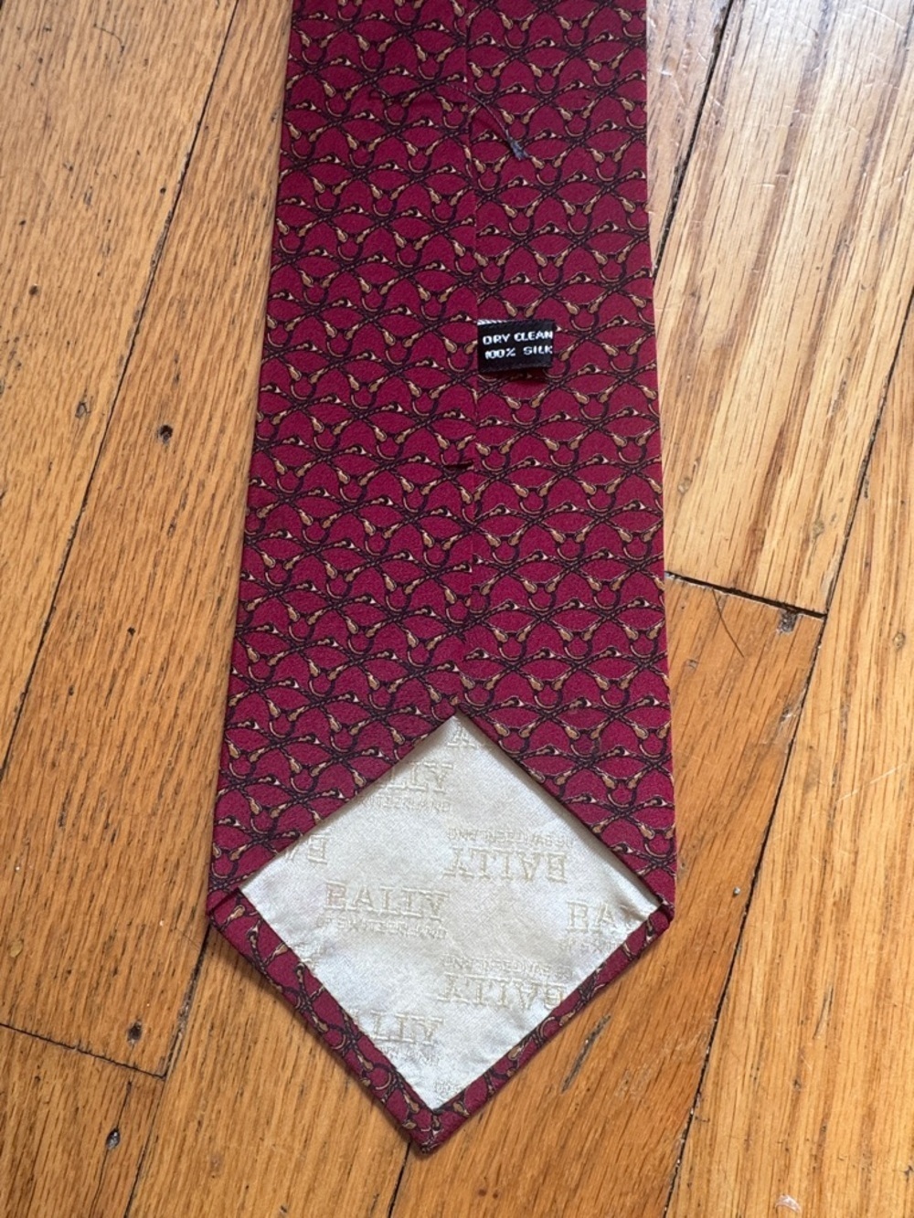 Bally Burgundy Silk Tie with Gold and Black Motif - Picture 2 of 7
